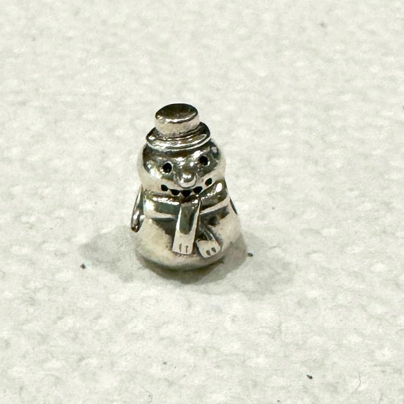 Pandora Retired Sterling Silver Snowman Charm - Picture 3 of 8